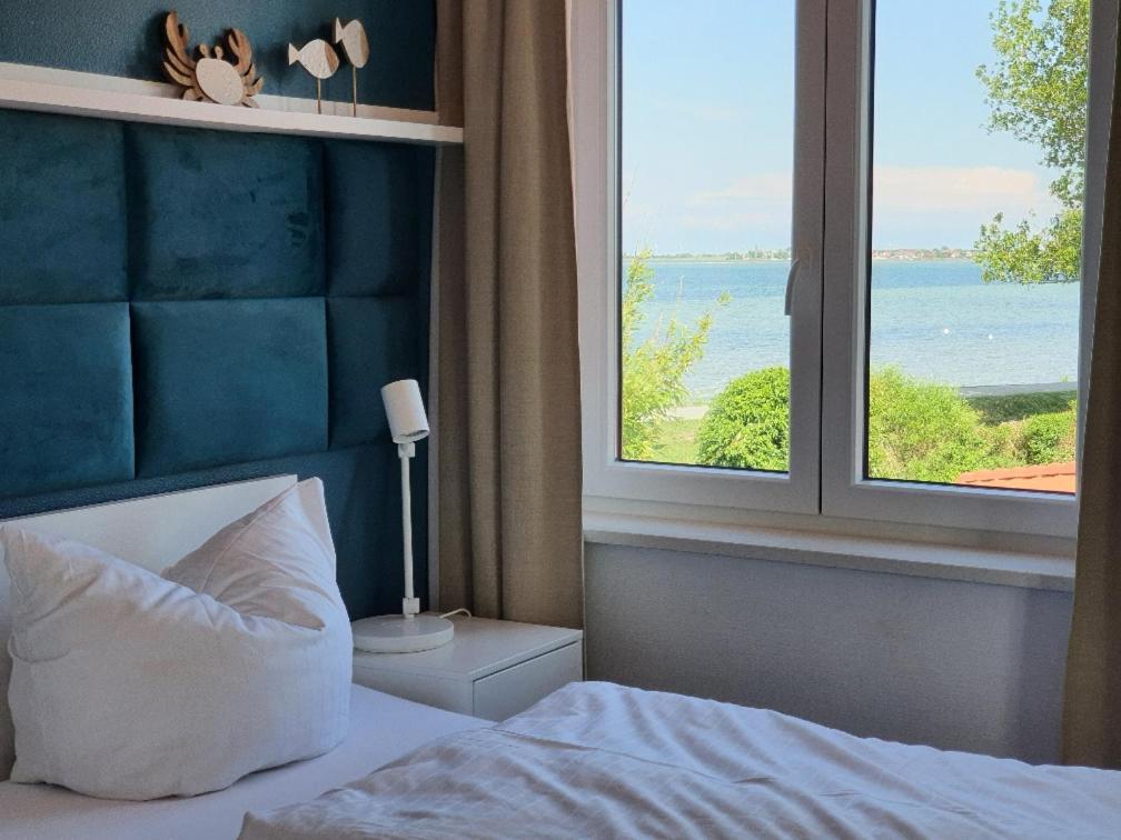 Haus Achtern Diek In Erster Reihe Am Meer Фемарн Экстерьер фото