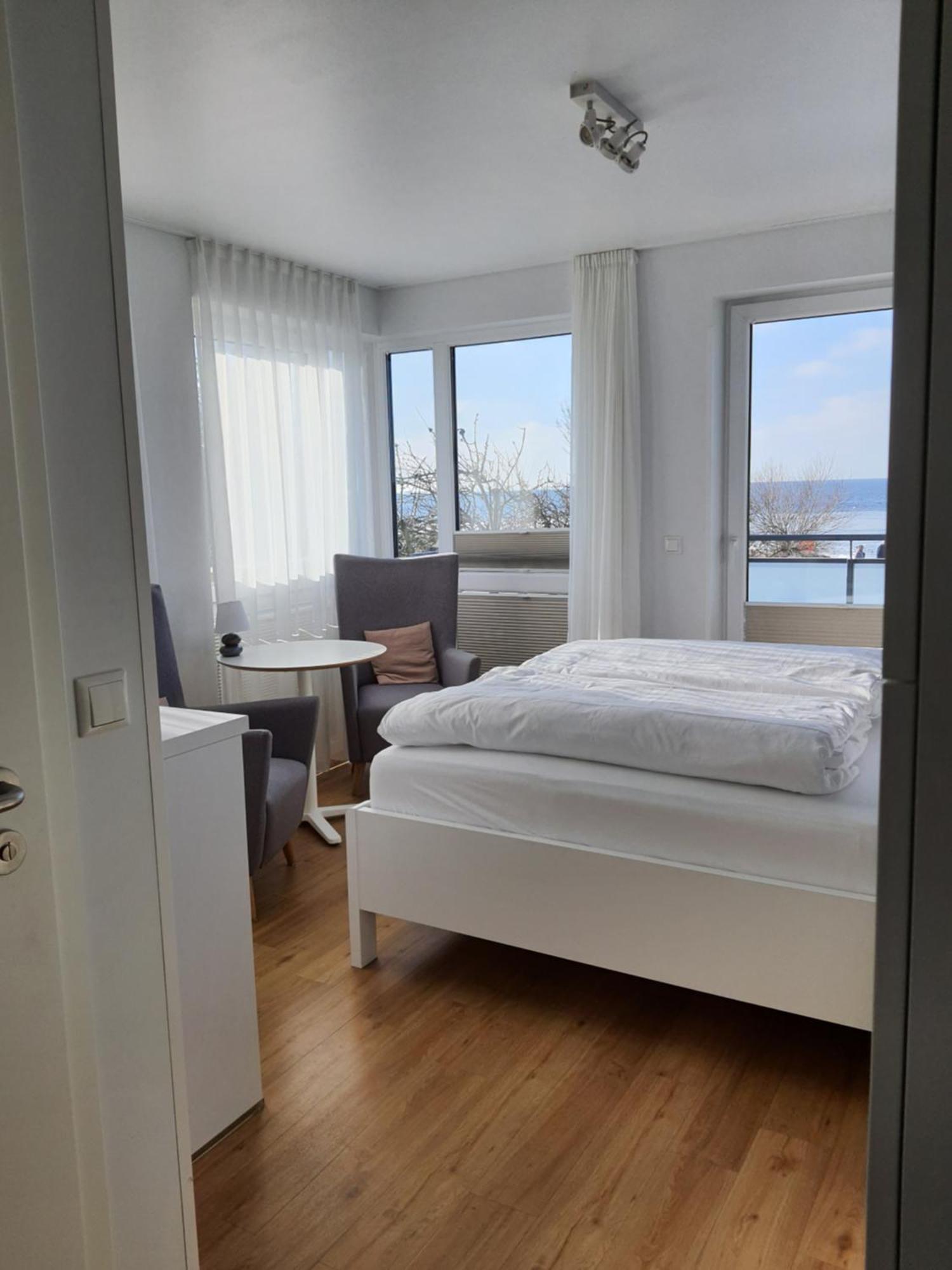 Haus Achtern Diek In Erster Reihe Am Meer Фемарн Экстерьер фото
